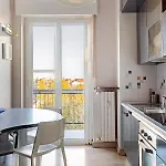 Bright With Canal Balcony * מילאנו