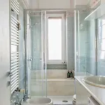 Bright With Canal Balcony * מילאנו